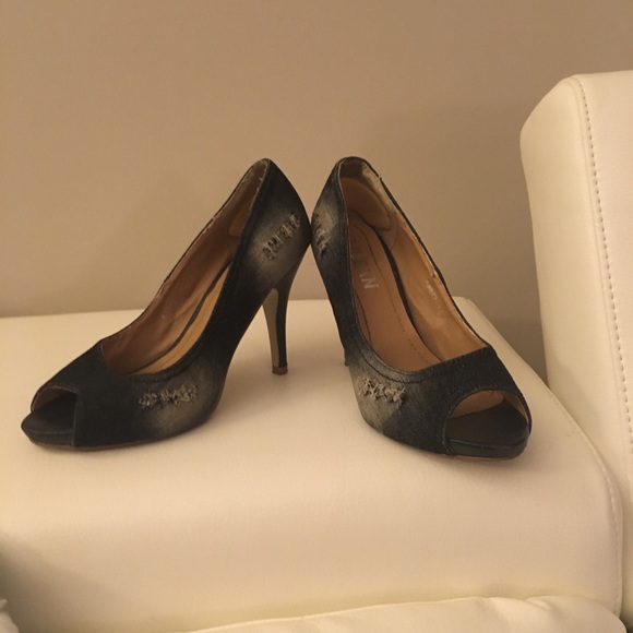 Licean heels for best offer ❣️ - Picture 4 of 5
